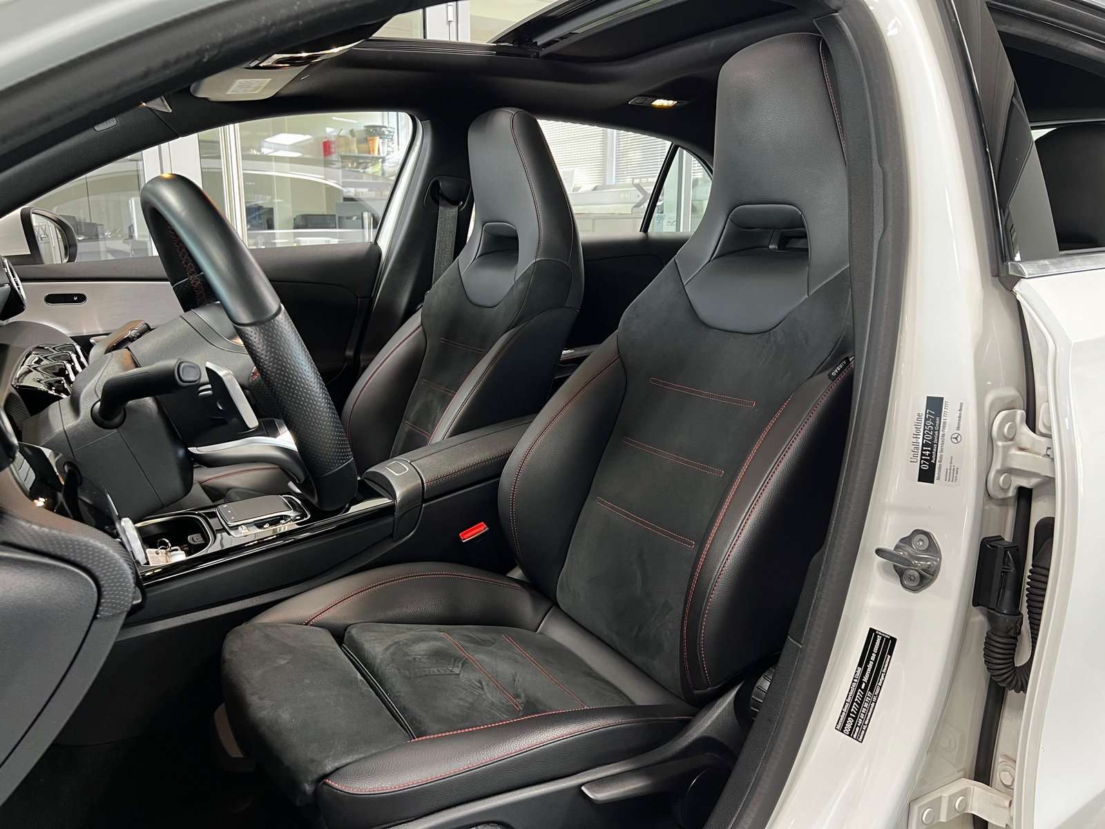Mercedes-Benz A 220