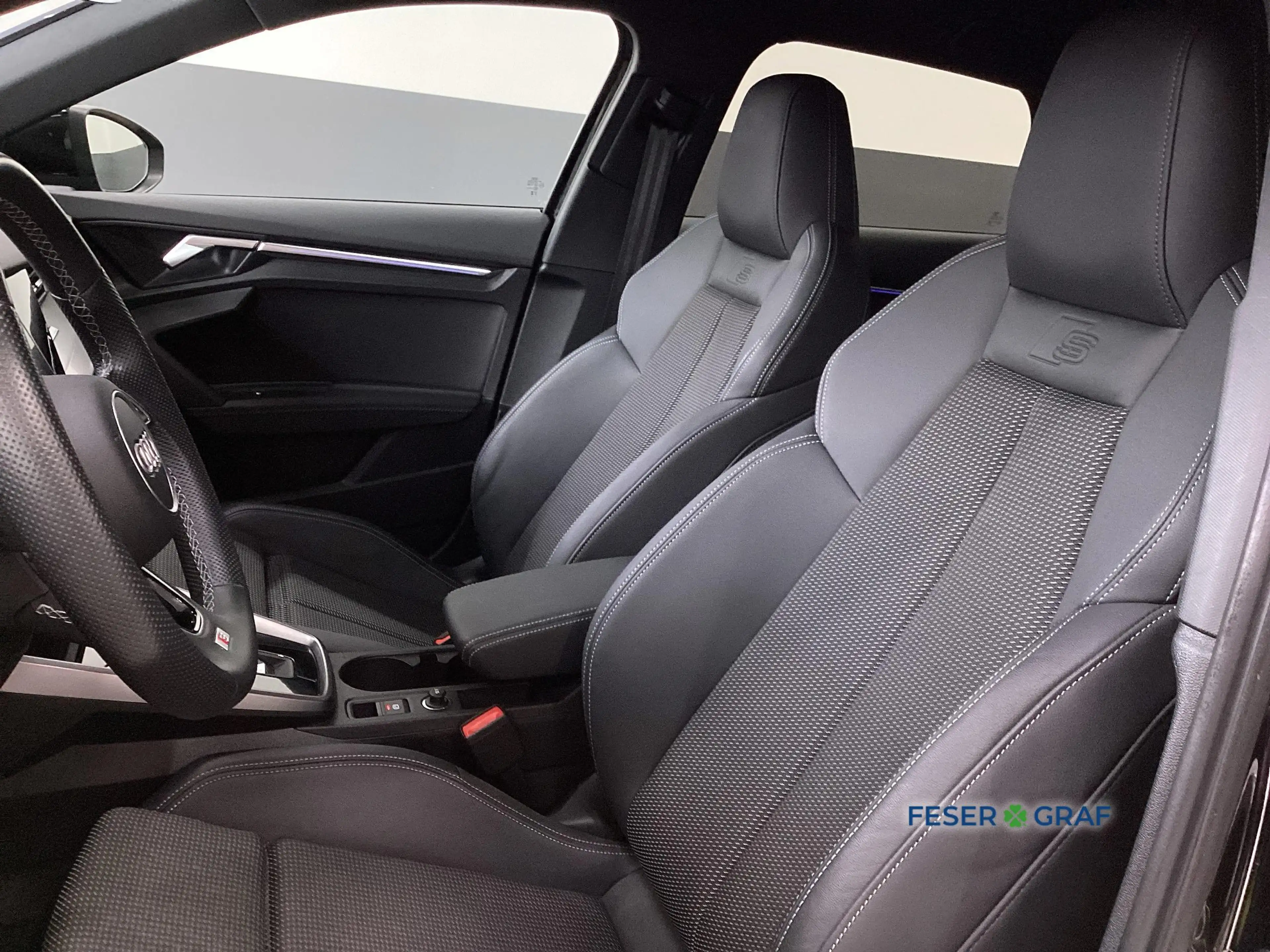 Audi A3 S line 35 TFSI S tronic AHK B&O ACC — photo 6