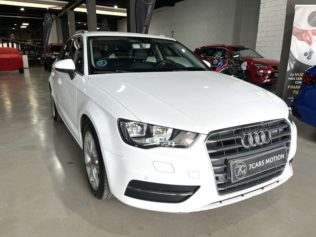 Audi A3 Sportback 1.4 TFSI Attraction 125 - foto 1