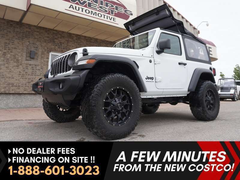 White 2025 Jeep Wrangler SUV / Crossover Four-Wheel Drive 6-Speed Manual