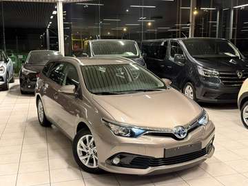 Toyota Auris 1.8 Essence/Hybride Automatique 73kW Euro 6b