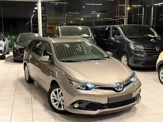 Toyota Auris Toyota Auris 1.8 Essence/Hybride Automatique 73kW Euro 6b