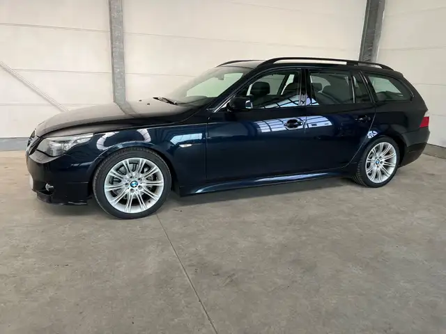 BMW 525 dTouring Edition Sport+Leder+Navi Prof.+Pano