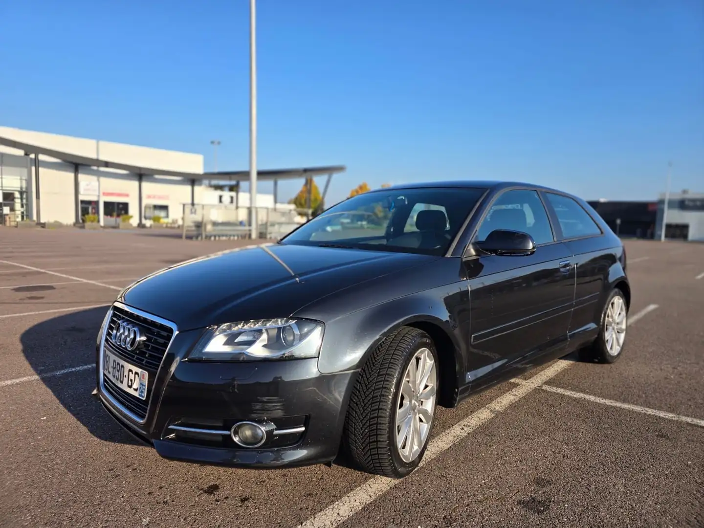Audi A3 2.0 TDI 140 DPF Attraction - 1
