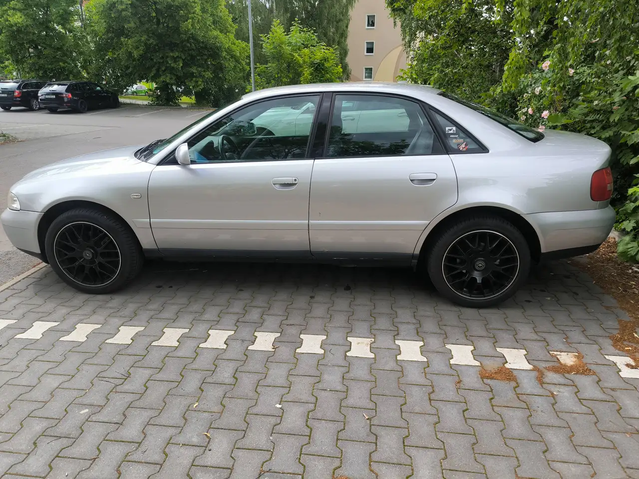 Audi A4 B5 1.6 Benzin Facelift, foto 2