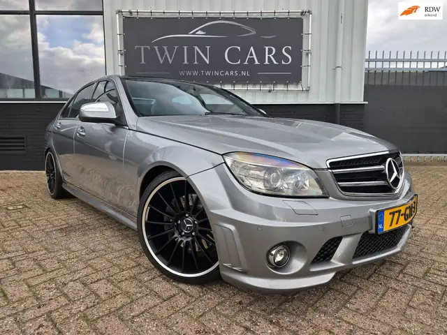 Mercedes-Benz C 320 CDI C63 AMG PANO LEER NAVI XENON AUT