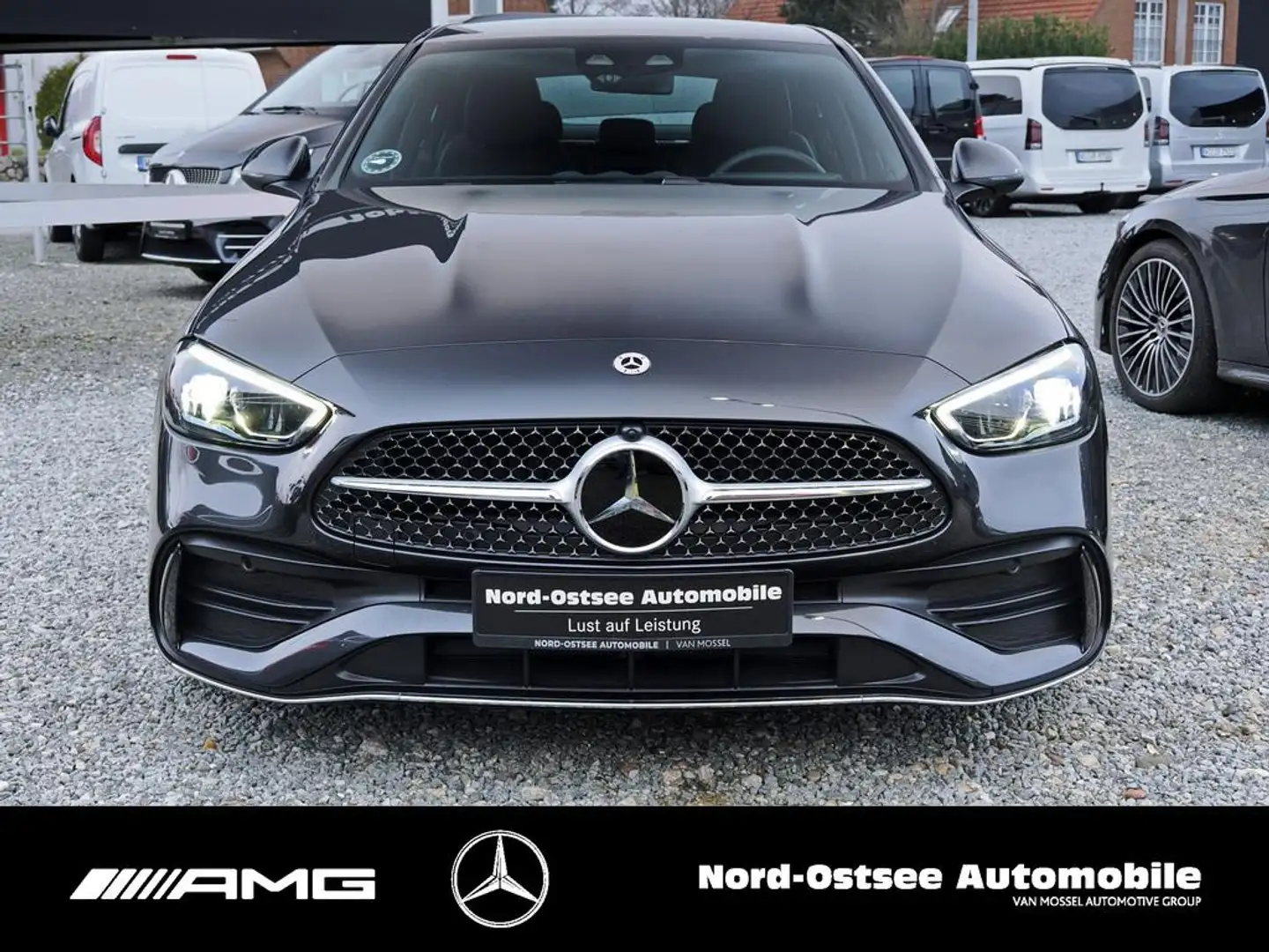 Mercedes-Benz C 300 d AMG MBUX KLIMA KEYLESS-GO Grau - 2