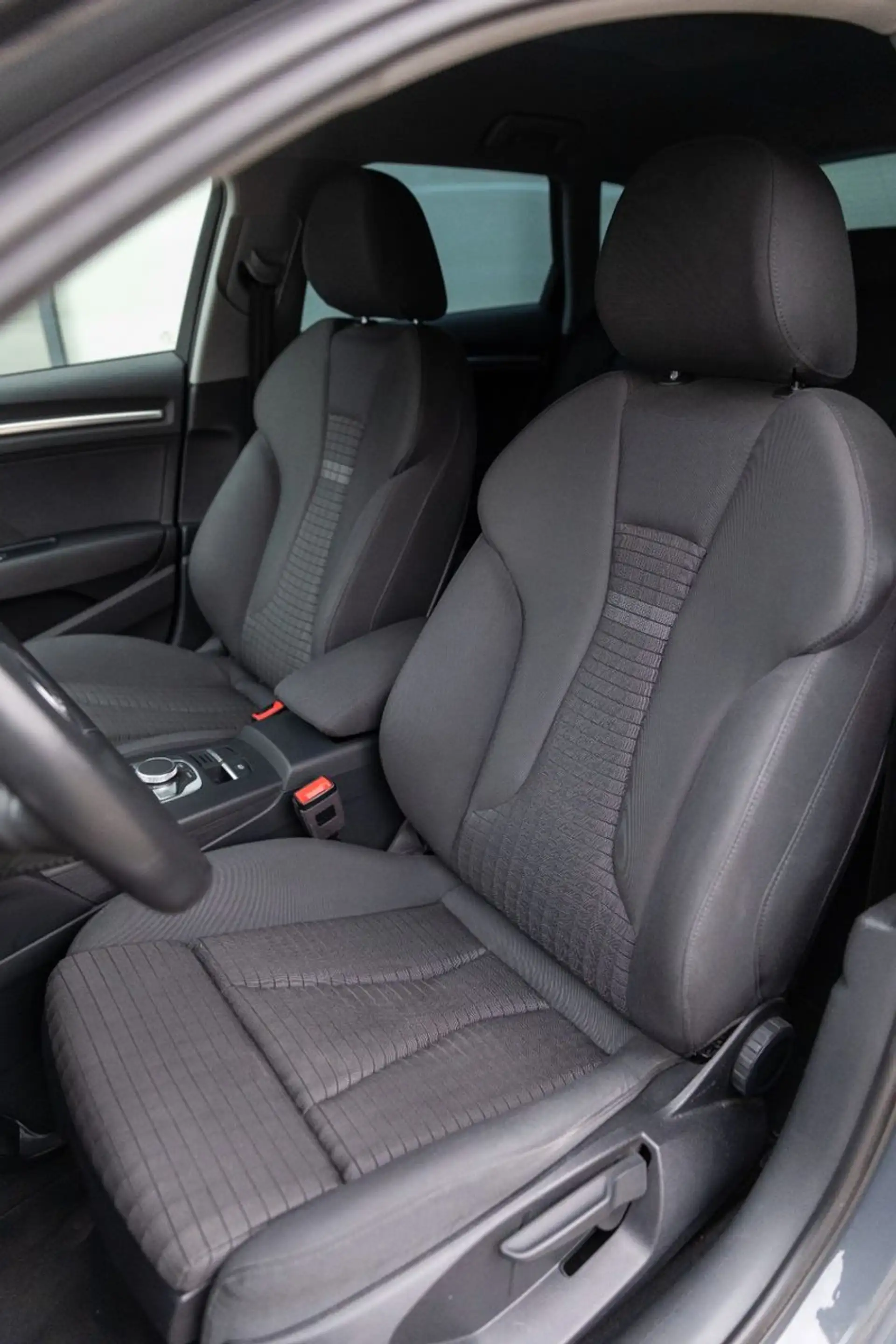 Audi A3 Sportback 1.5 TFSI S-tronic LED Keyless PDC — photo 21