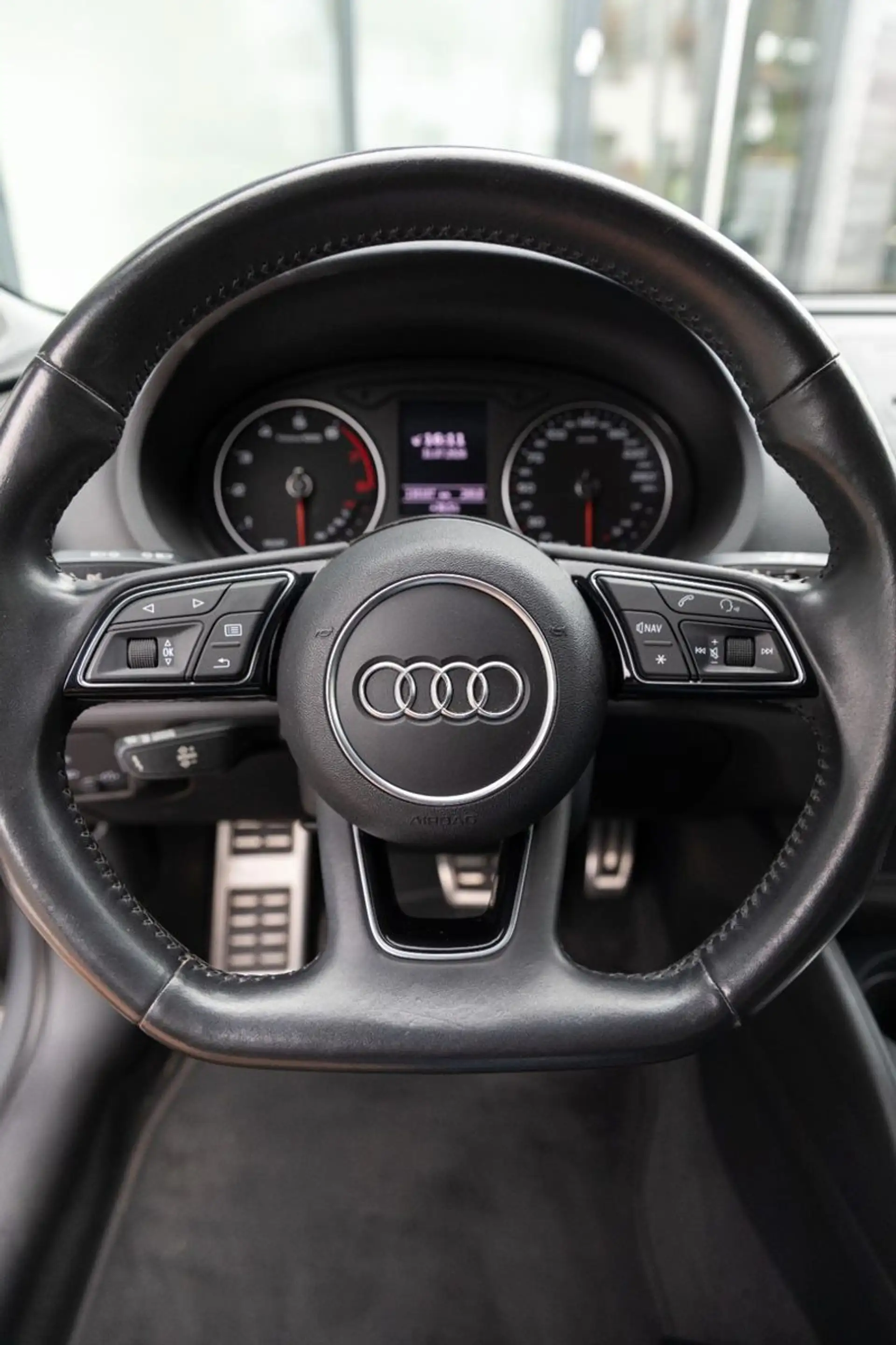 Audi A3 Sportback 1.5 TFSI S-tronic LED Keyless PDC — photo 27