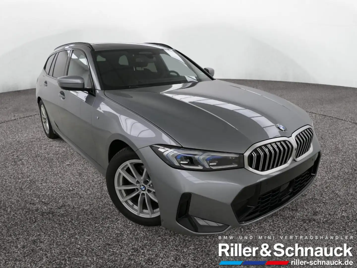BMW 320 d Touring M Sport PANO+ACC+HUD+360°KAM Grau - 2