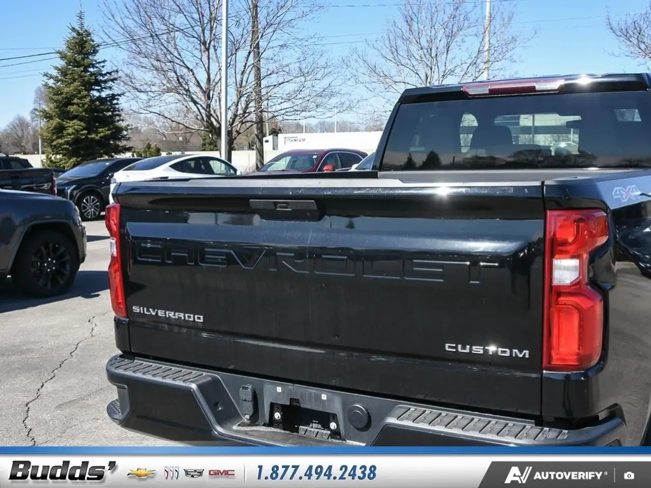 Chevrolet Silverado 1500 снимка Chevrolet Silverado 1500