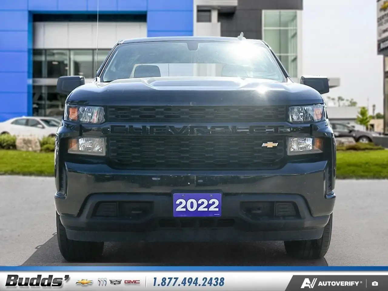 Chevrolet Silverado 1500 снимка Chevrolet Silverado 1500