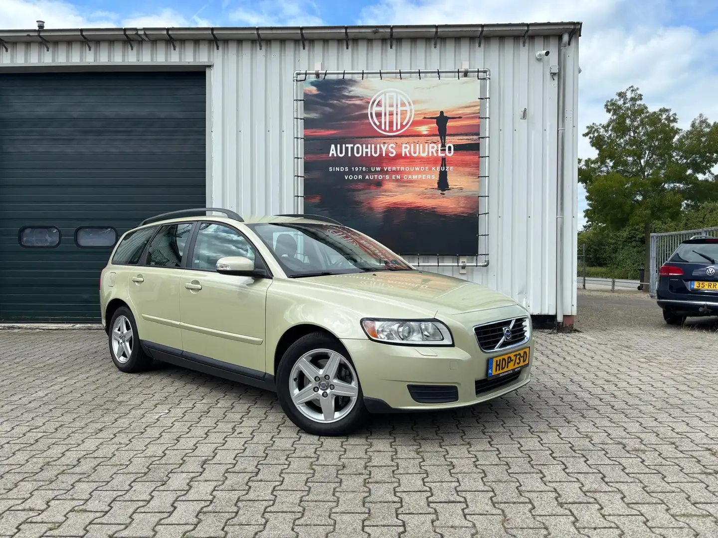 Volvo V50 2.4 AUTOMAAT Dealeronderhouden nap apk Garantie Ai Зелений - 1