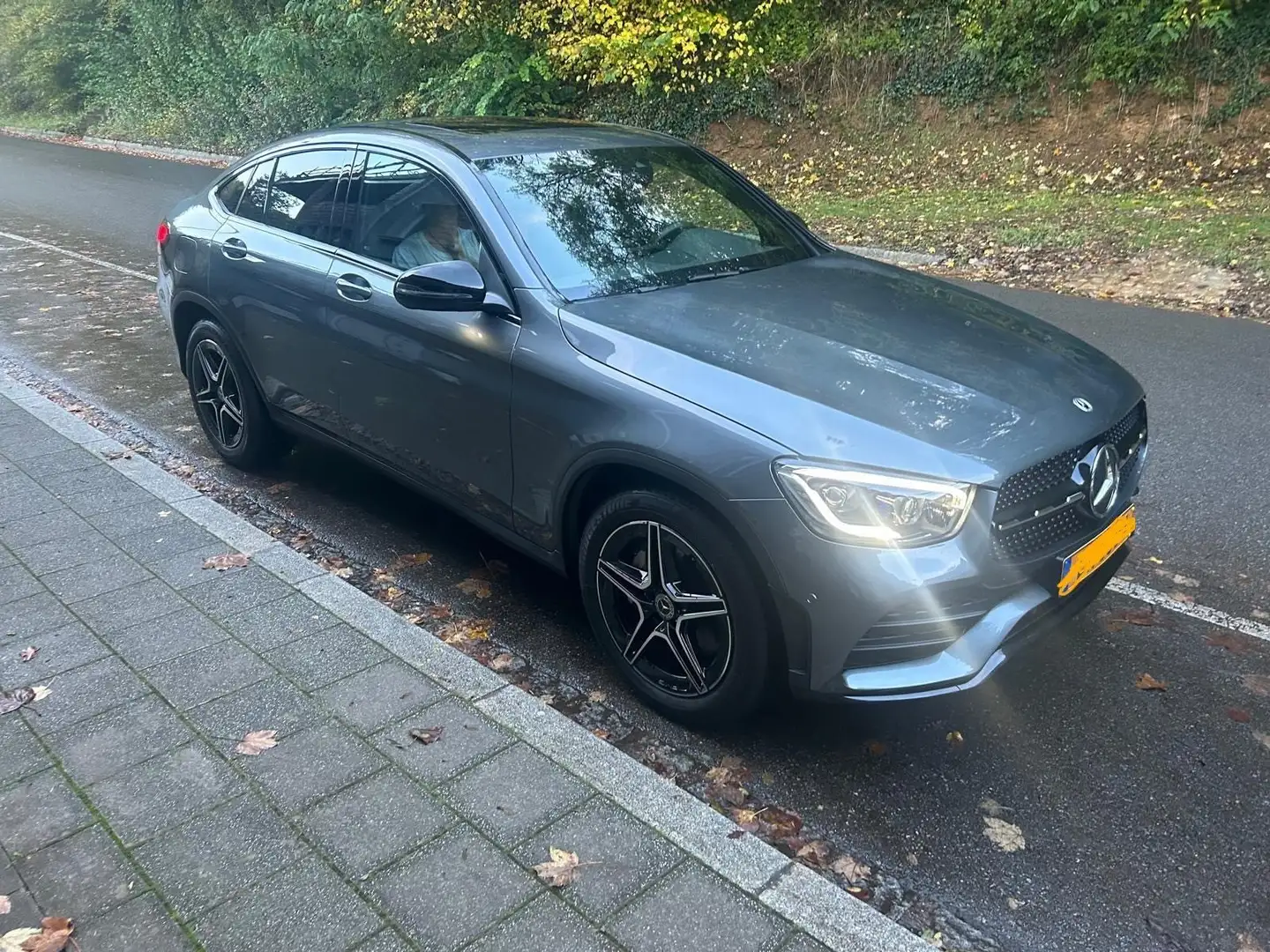 Mercedes-Benz GLC 220 GLC-Coupe 220D 4Matic 9G-TRONIC Coupé Gris - 1