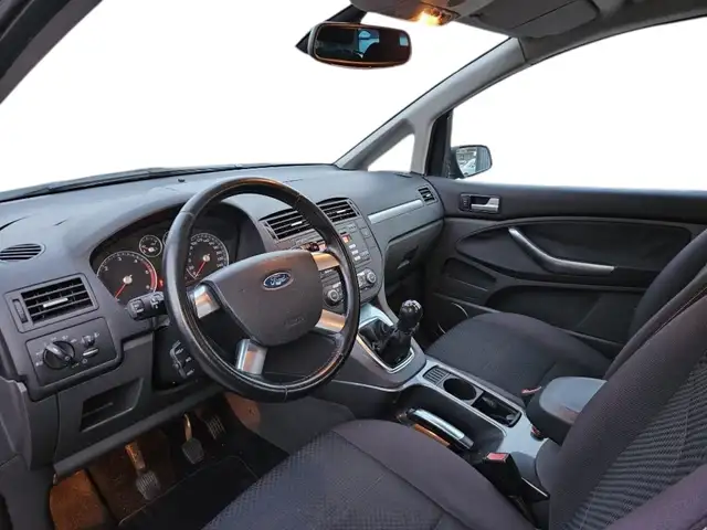 Ford C-Max view 6