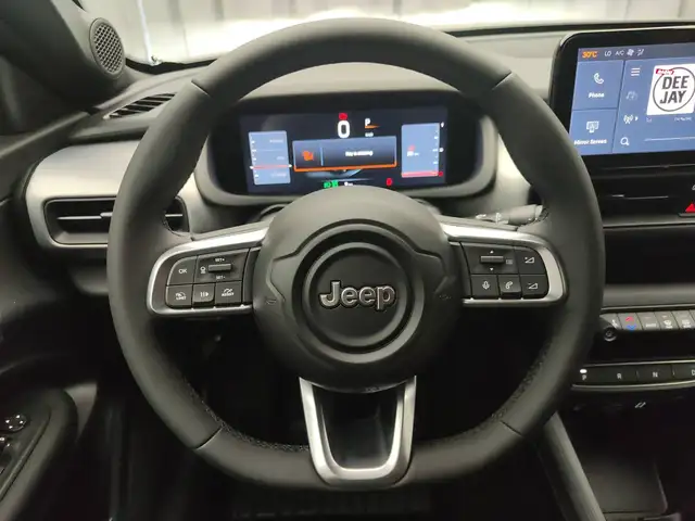 Jeep Avenger view 10