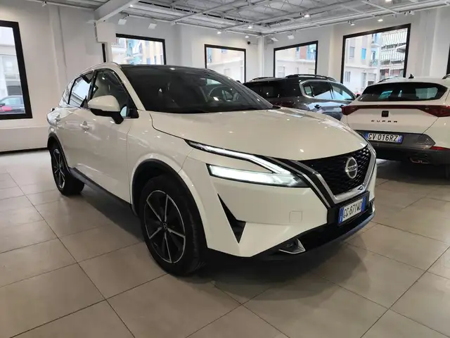 Nissan Qashqai view 3