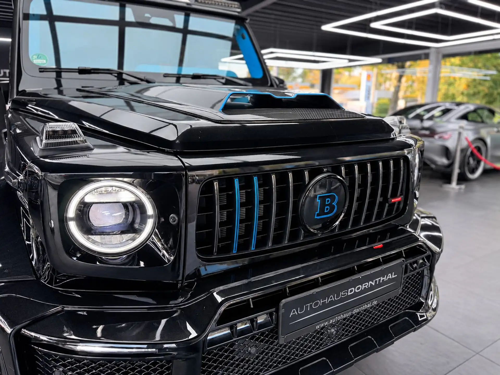 벤츠 G-Class G 63 AMG 2024 검정 사진 7