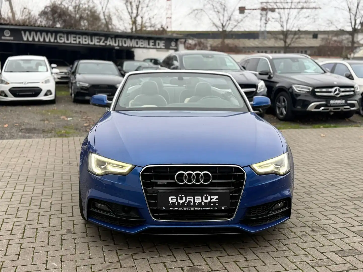 Audi A5 Cabriolet 3.0 TDI S-Line*Exclusive* Blau - 2