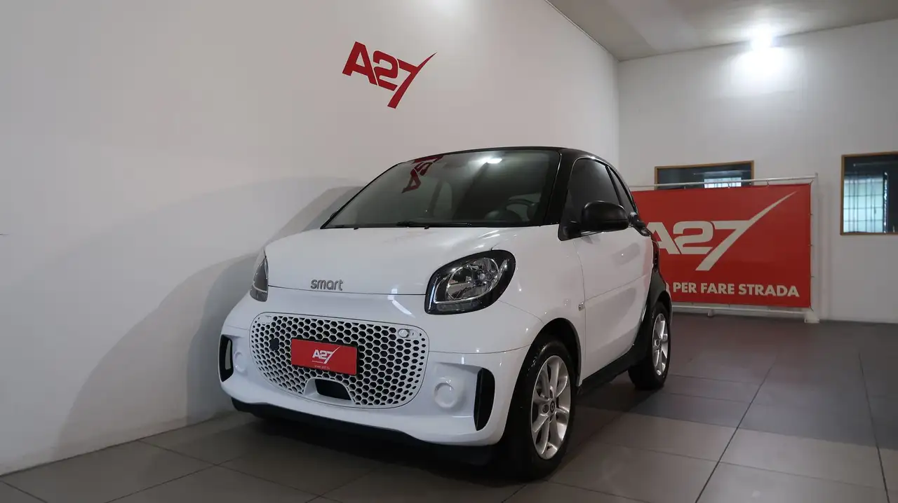 smart forTwo 2021 — фото 20