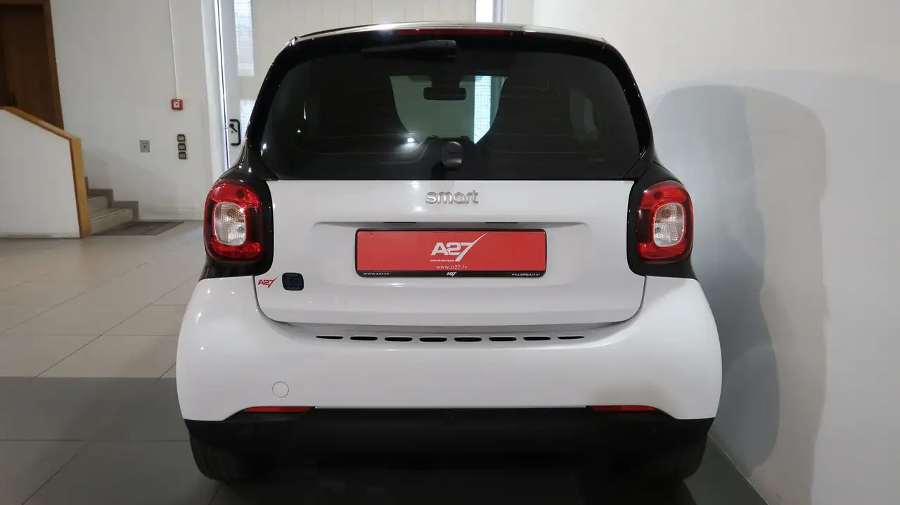 smart forTwo 2021 — фото 9