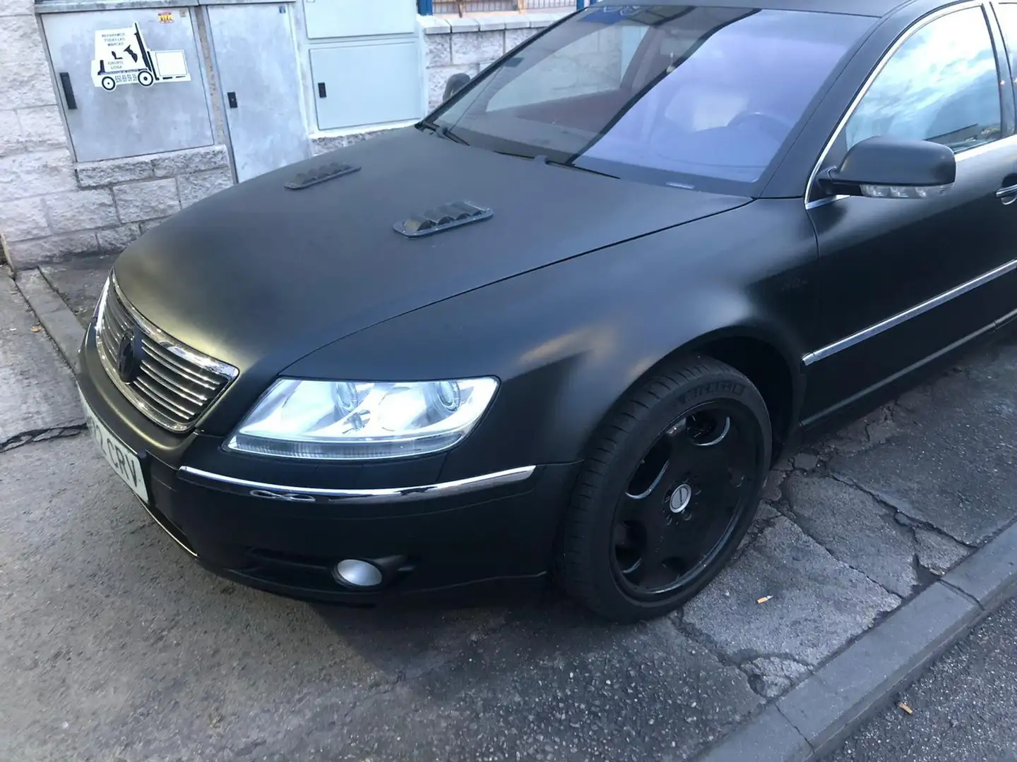Volkswagen Phaeton 5.0TDI V10 4Motion Tiptronic 5pl. - 1