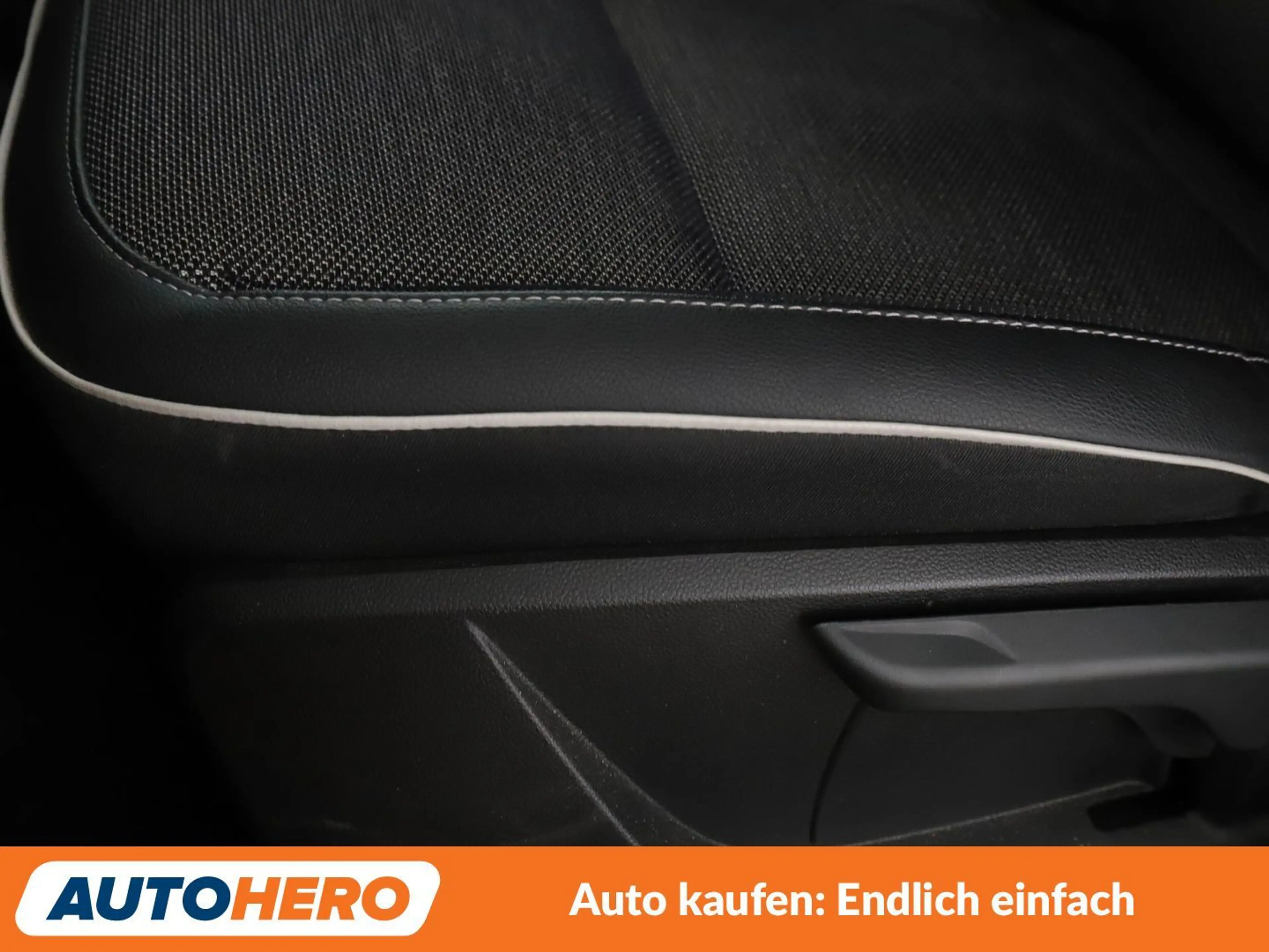 Renault Captur 1.6 Hybrid E-Tech Edition One Aut.*NAVI*LED*TEMPO* — photo 27