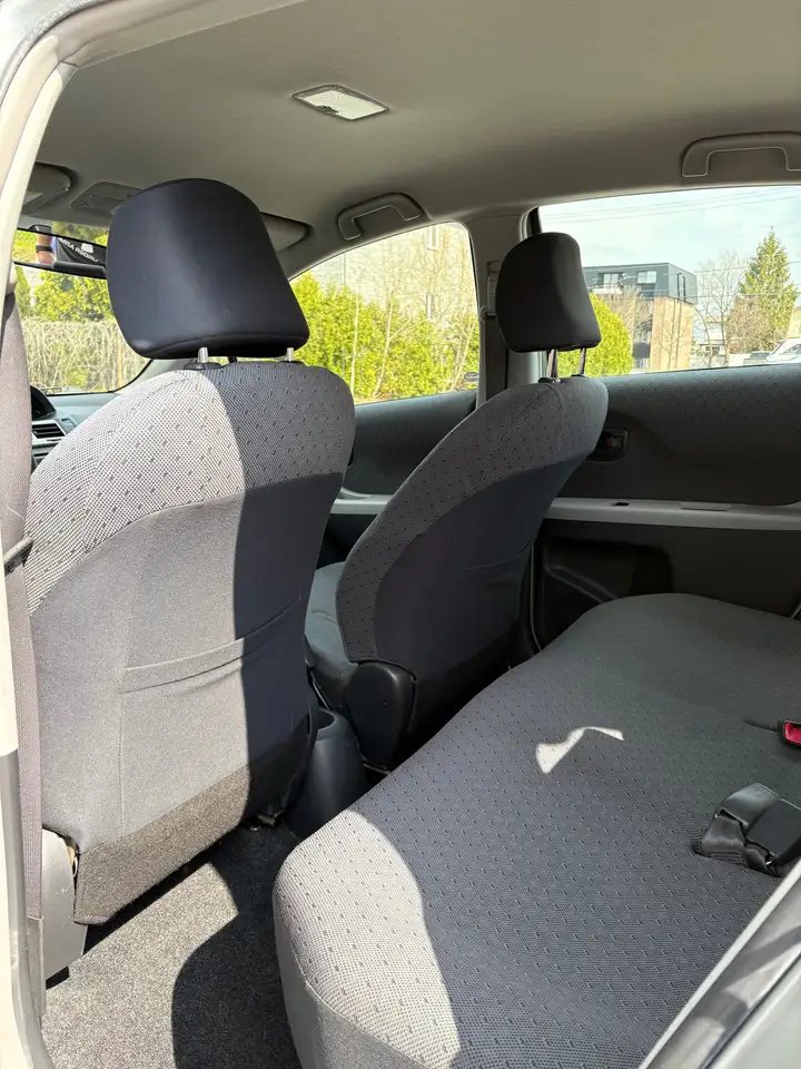 Toyota Yaris снимка Toyota Yaris