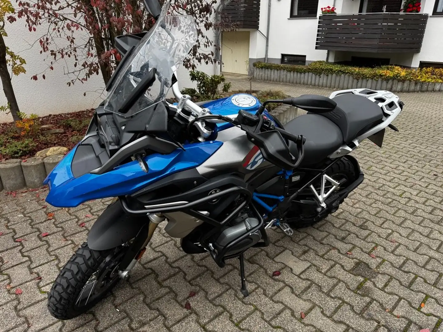 BMW R 1200 GS LC Rally GS Lupinblau Albastru - 2
