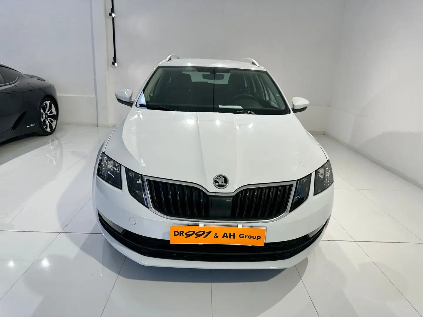 Skoda Octavia Octavia Wagon 1.5 g-tec Style130cv dsg METANO 2027 Blanc - 2