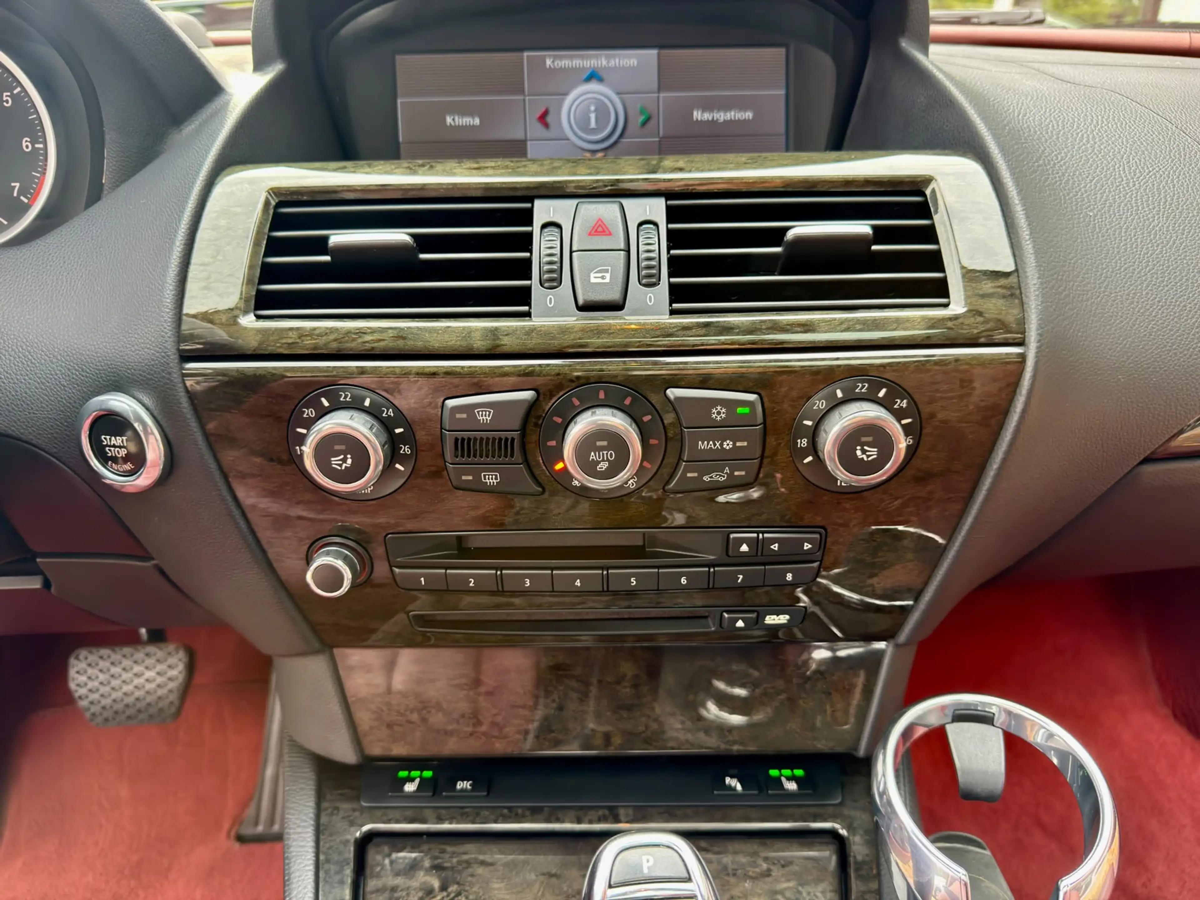 BMW 650 650i Coupe*M Sport*Panorama*HeadUp*Nachtsicht* — photo 13