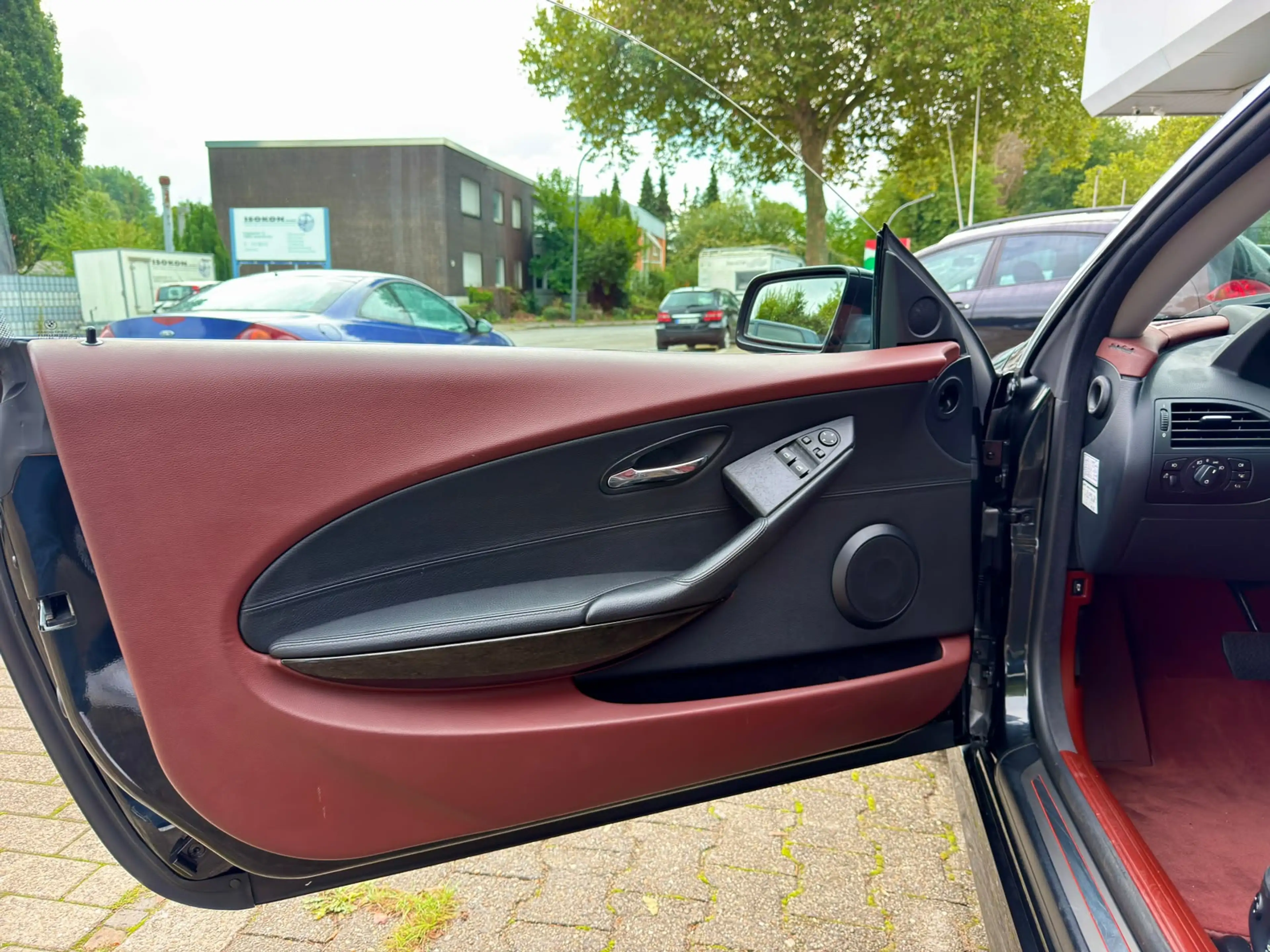 BMW 650 650i Coupe*M Sport*Panorama*HeadUp*Nachtsicht* — photo 6