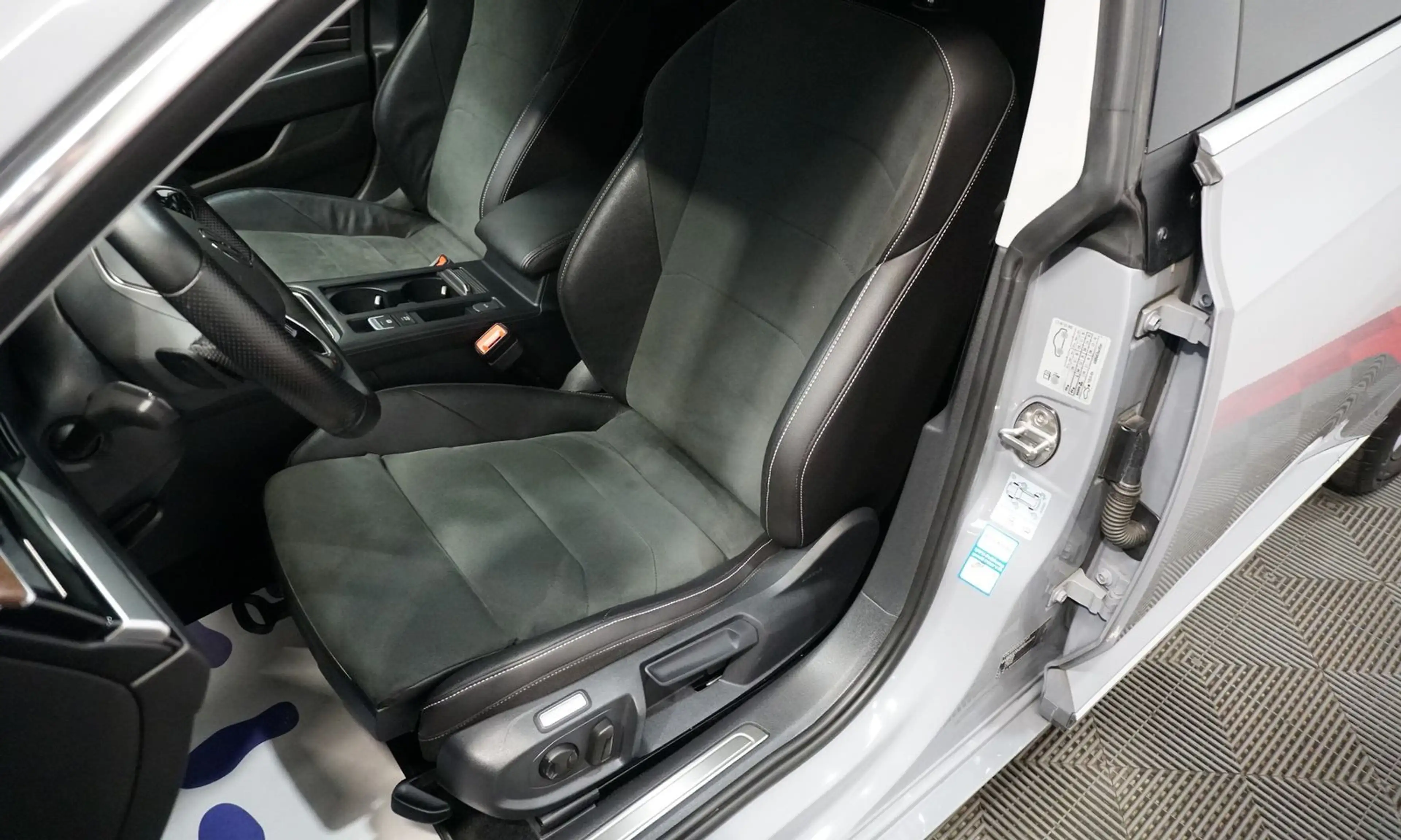 Volkswagen Arteon Shooting Brake 2.0 TDI Elegance*AHK*NAVI — photo 10
