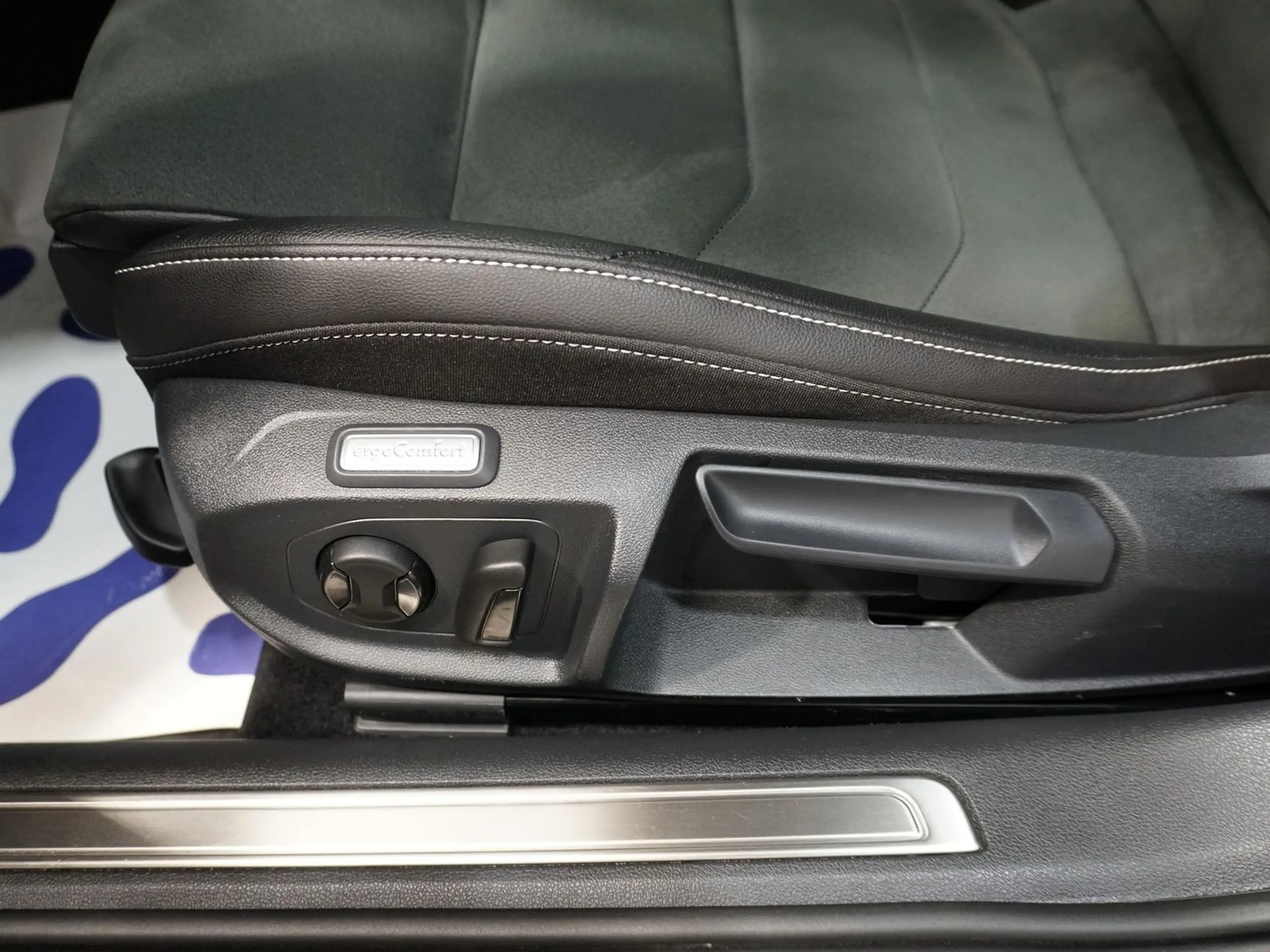 Volkswagen Arteon Shooting Brake 2.0 TDI Elegance*AHK*NAVI — photo 11