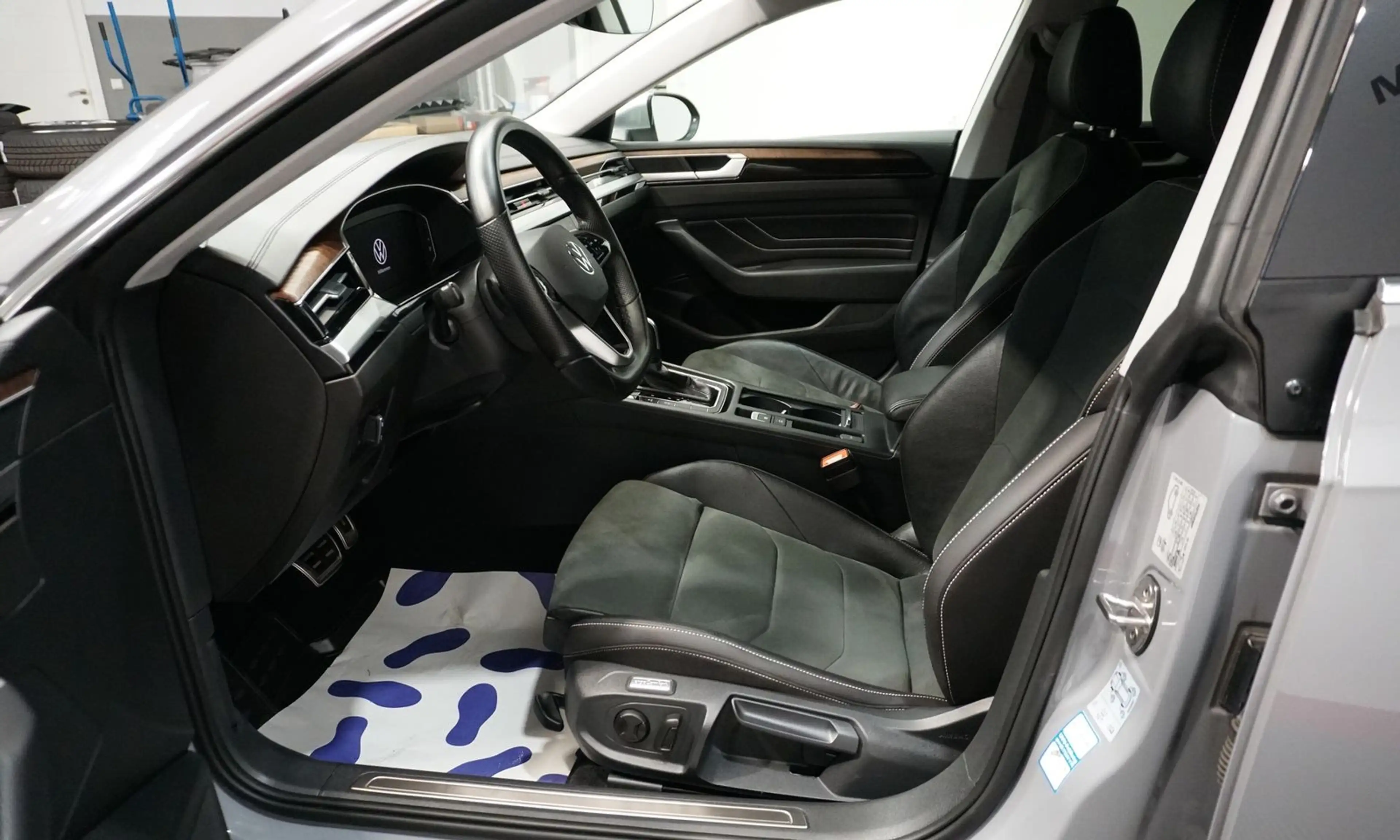 Volkswagen Arteon Shooting Brake 2.0 TDI Elegance*AHK*NAVI — photo 9