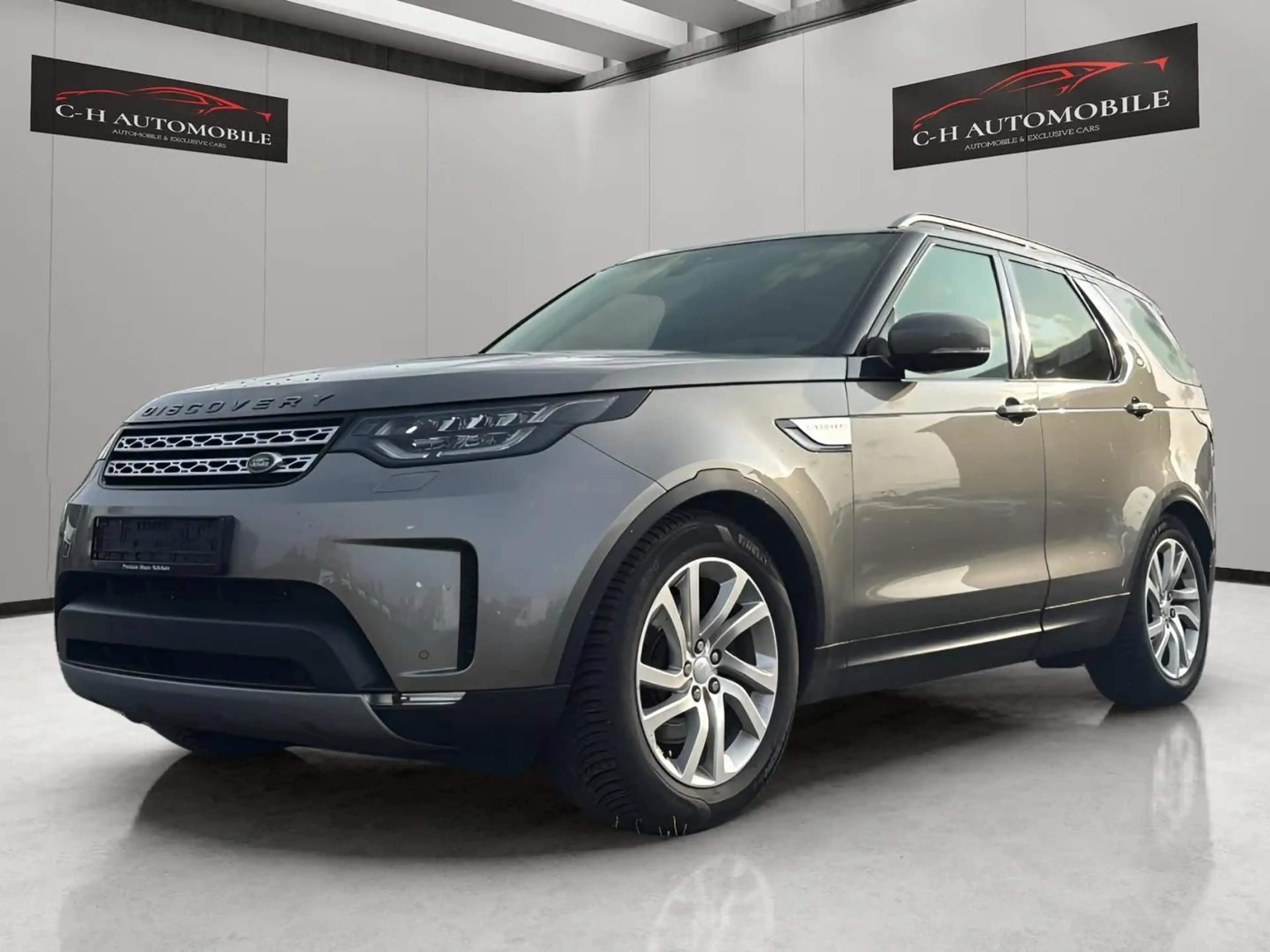 Land Rover Discovery 5 HSE TD6*Pano*Leder*Meridian*Keyless — photo 3