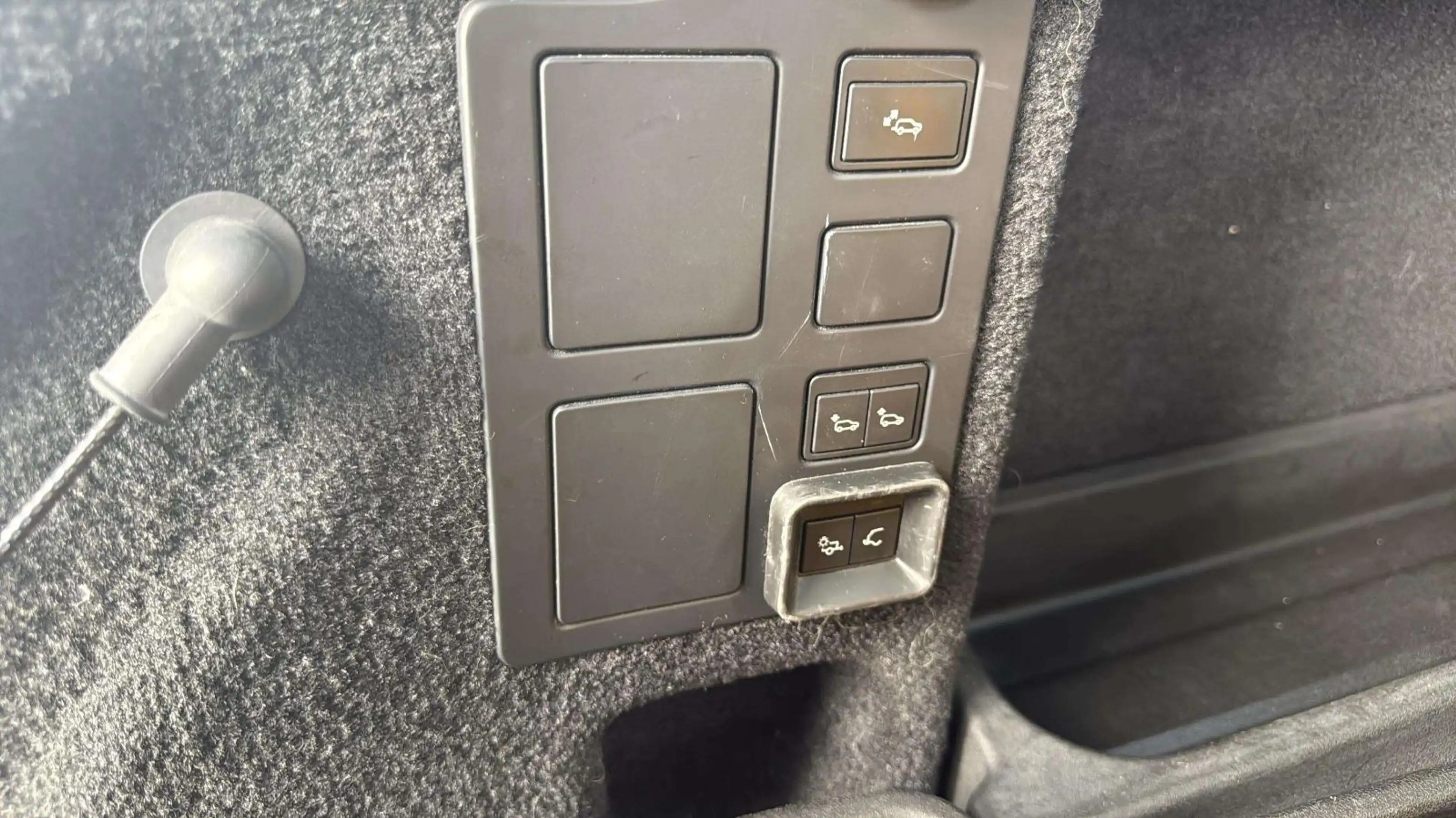 Land Rover Discovery 5 HSE TD6*Pano*Leder*Meridian*Keyless — photo 23
