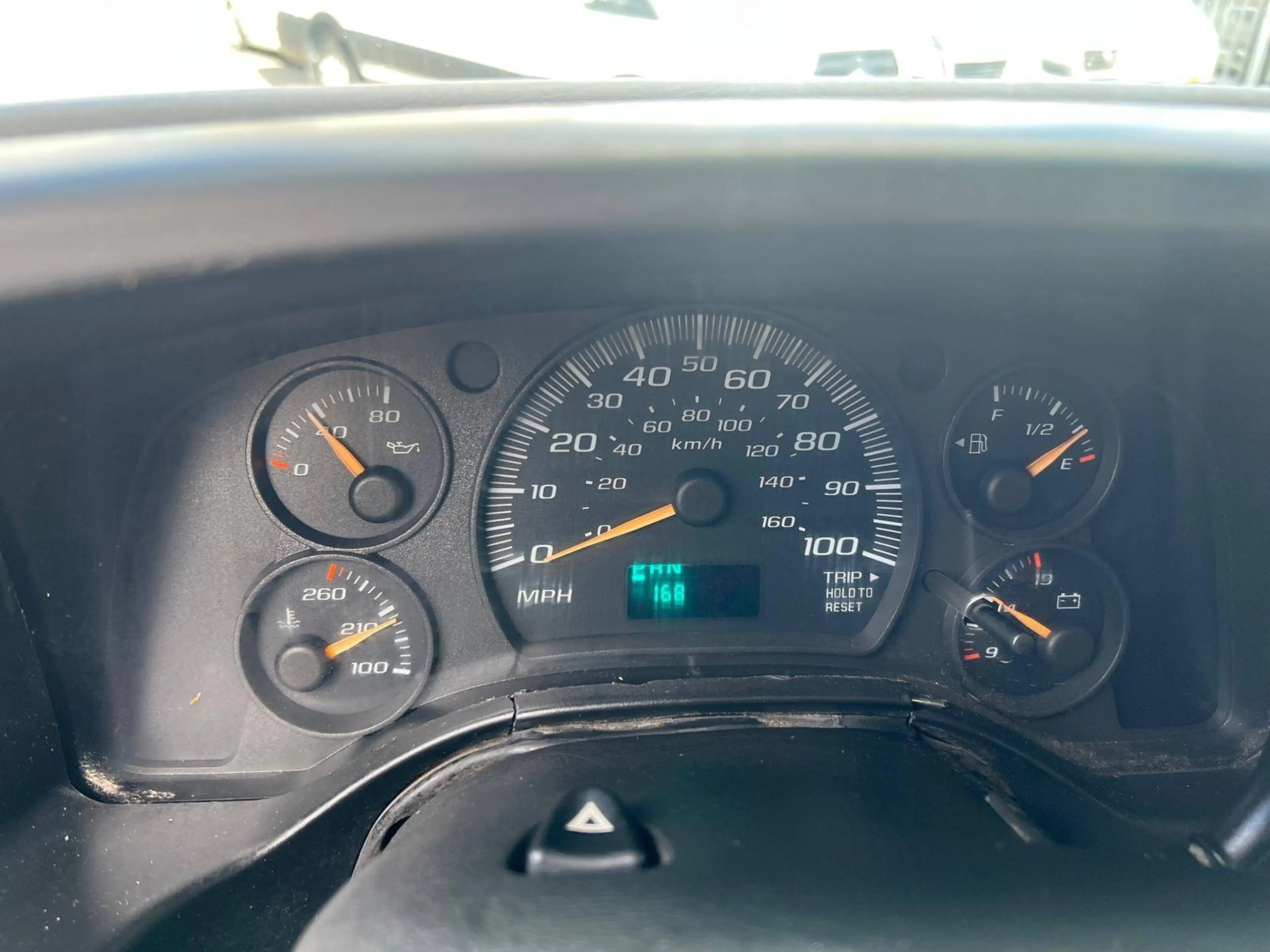 Chevrolet Express 3500 V8 — photo 9