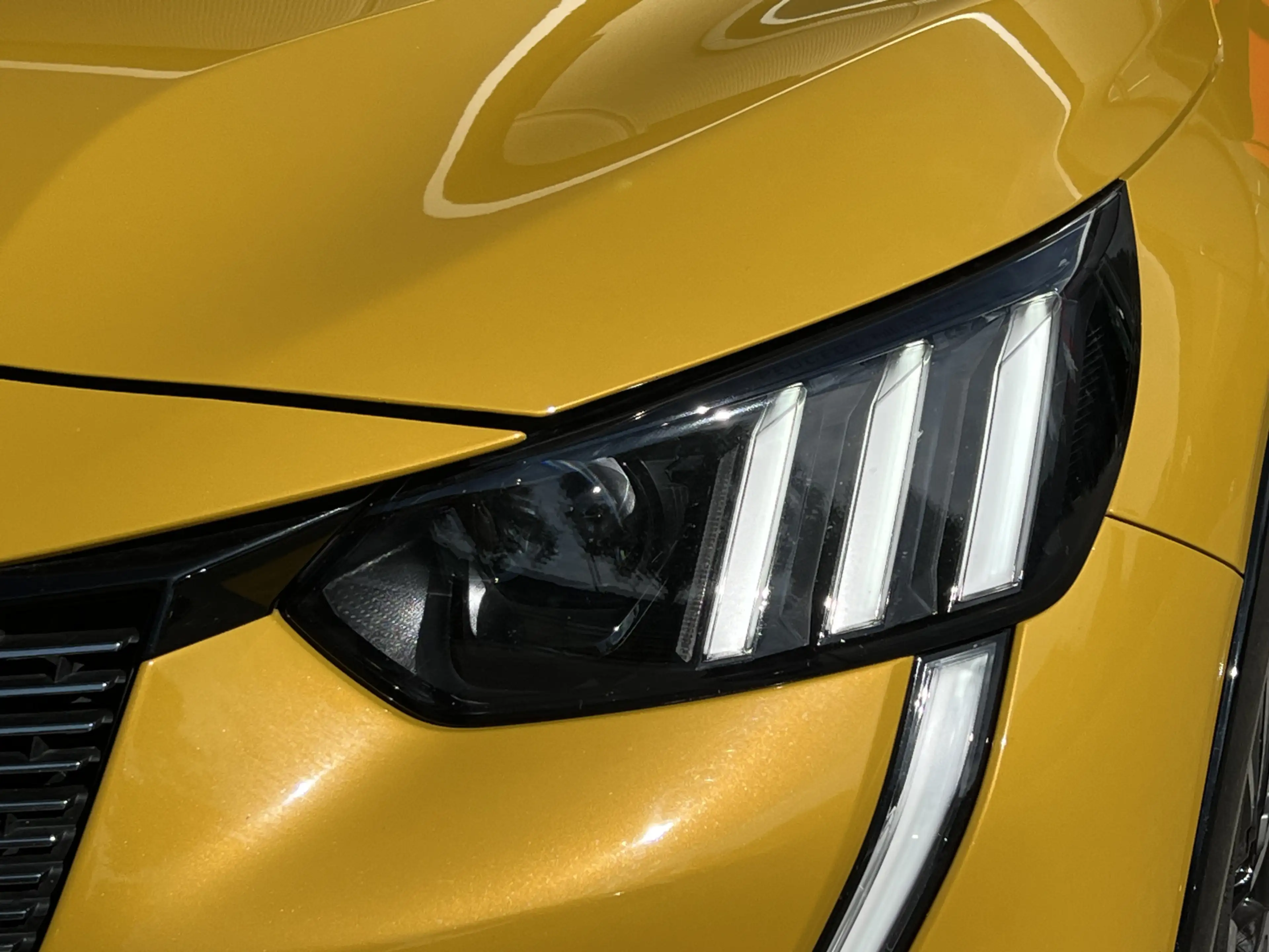 Peugeot 208 1.5 BlueHDi Blue Lease Allure | Virtual Cockpit | — photo 15