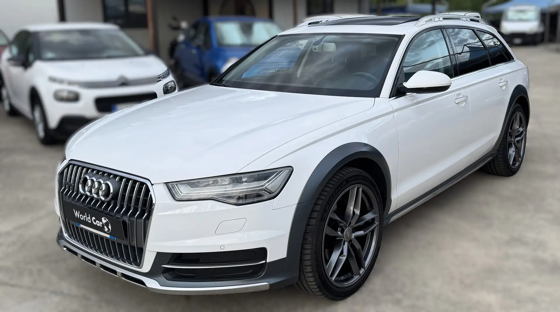 Audi A6 allroad A6 allroad 3.0 TDI 272 CV S tronic Business Plus Weiß - 1