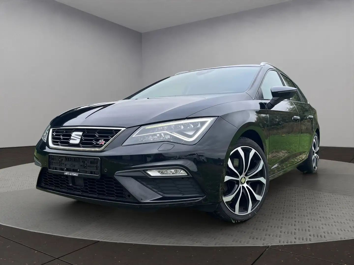 SEAT Leon ST FR,ACC,LED,Lane-Assist,RFK,Carplay Noir - 1