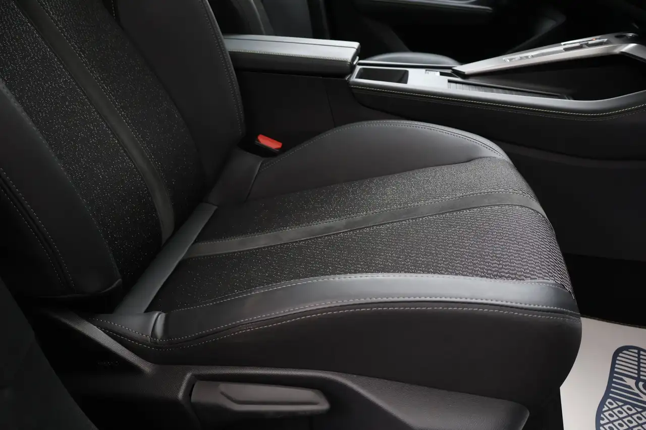 Peugeot 308 SW 1.2 PureTech GT S ACC 360° Garantie*, миниатюра 8