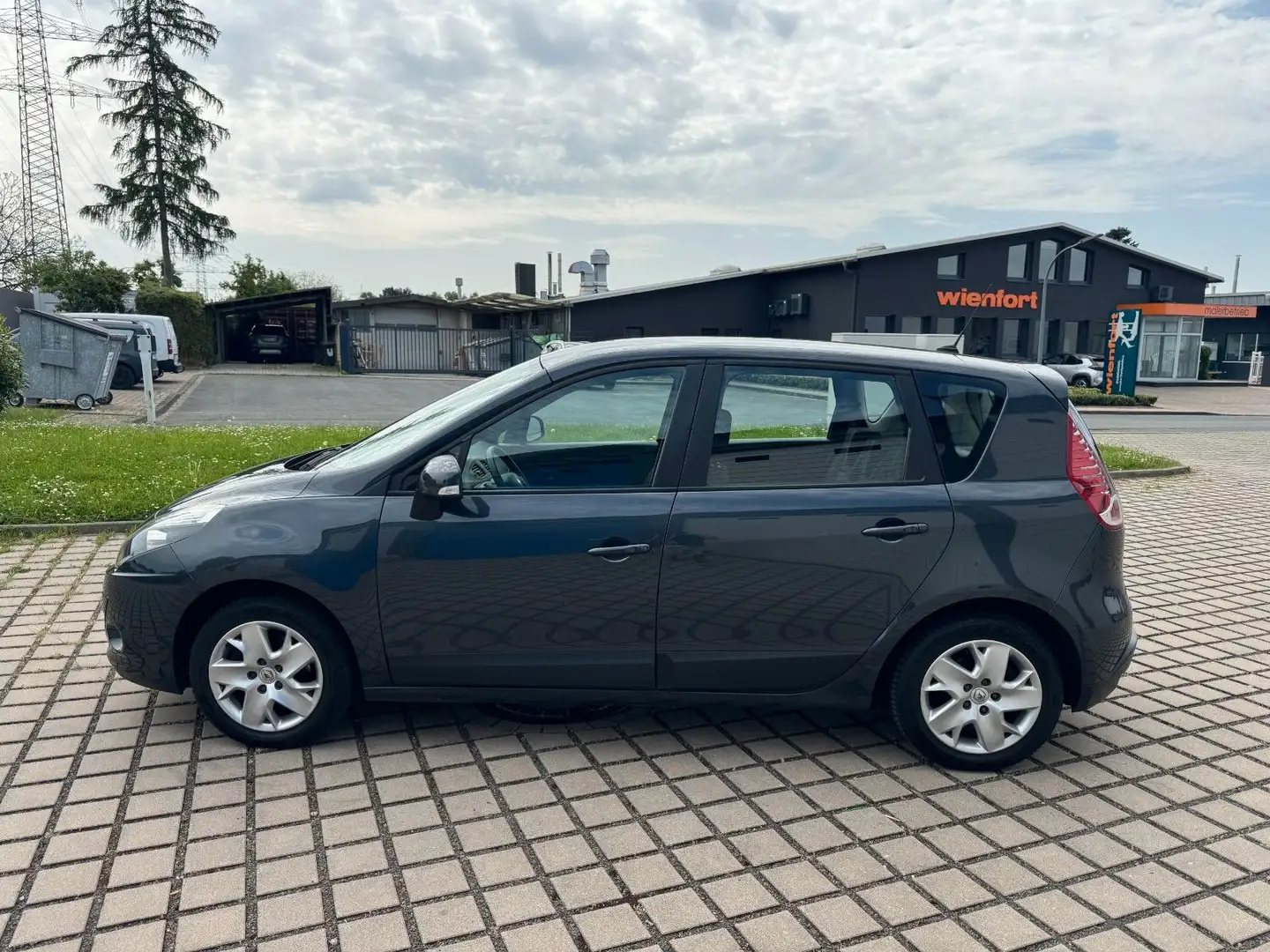 Renault Scenic III TomTom Edition*1 HAND*LPG TARTARINI* Grau - 2