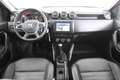 Dacia Duster 1.5 dCi *1.Hand*Navi*SHZ*AHK* Grau - thumbnail 2