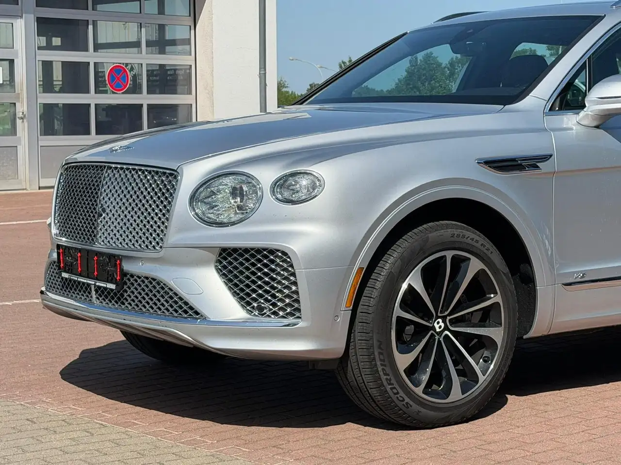 Bentley Bentayga 2021