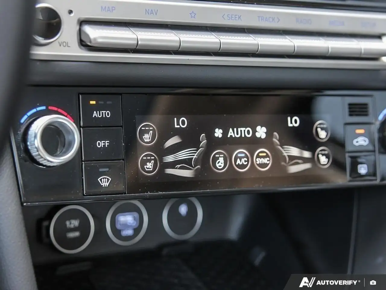 Genesis G70 снимка Genesis G70