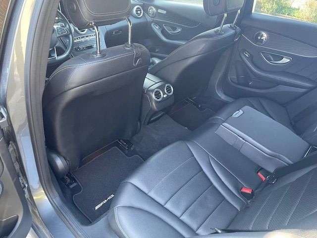 Second hand Mercedes Benz C-Class 