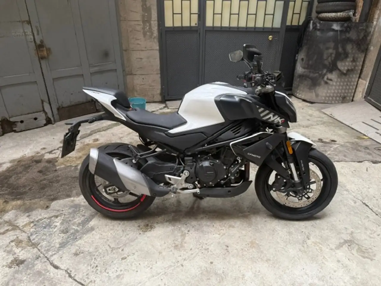 Cfmoto 400 NK
