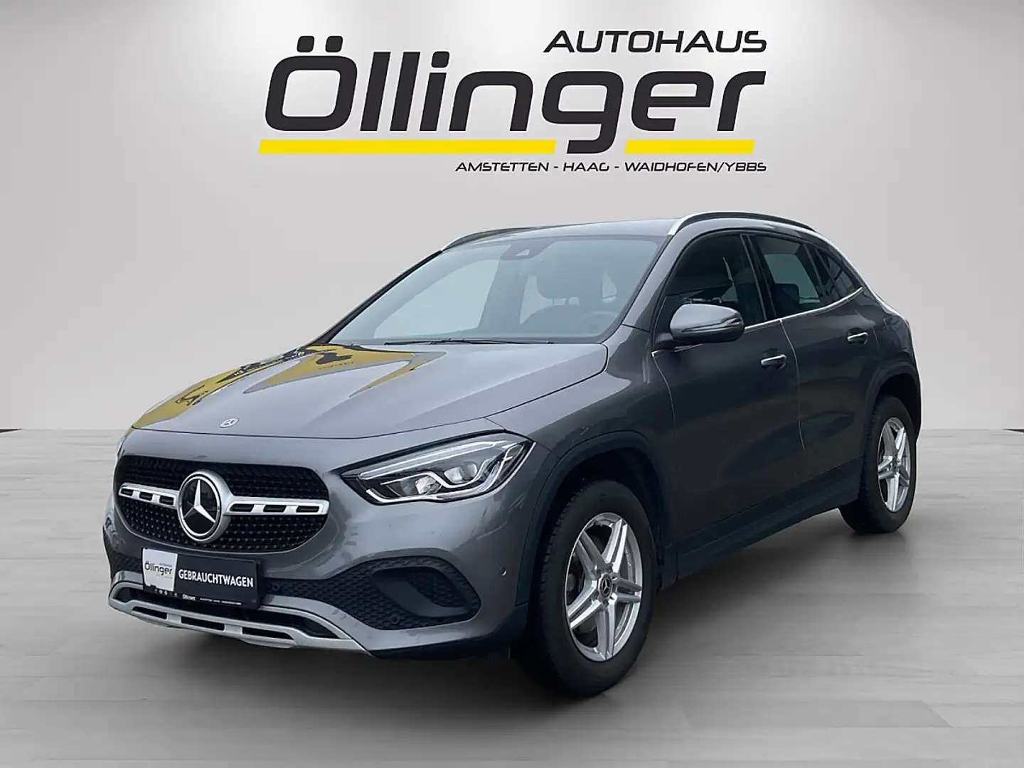 Mercedes-Benz GLA 180 d Aut. Grau - 2