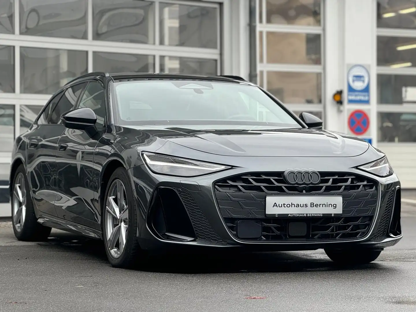 Audi A6 AVANT 40TDI 2x S Line Pano Leder 2xDisplay Grau - 1